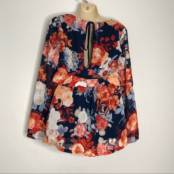 ⭐️4/$25 B Darlin navy floral wide sleeve romper S - Picture 6 of 8